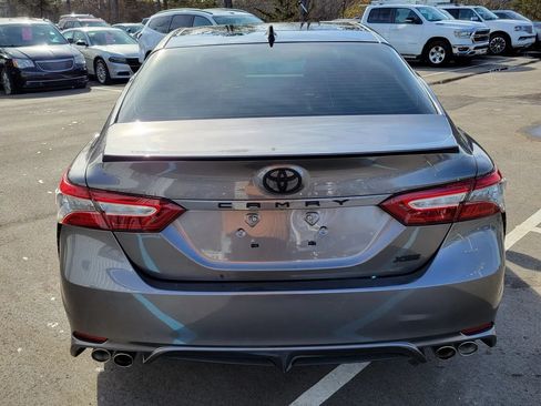 Used 2019 Toyota Camry XSE FWD image 12