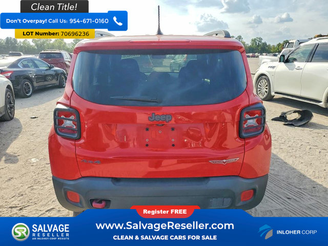 Used 2016 Jeep Renegade Trailhawk AWD/4WD image 8