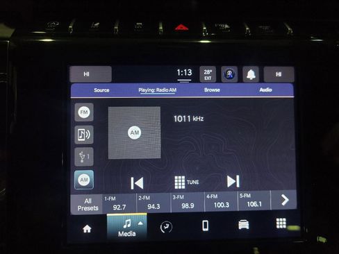Used 2023 Jeep Grand Cherokee Laredo AWD/4WD image 25