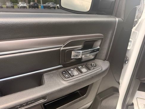 Used 2024 RAM 1500 Warlock AWD/4WD image 26