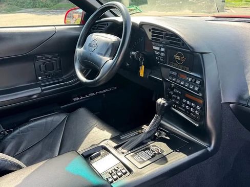 Used 1996 Chevrolet Corvette Coupe image 18