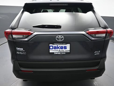 Used 2025 Toyota RAV4 XLE w/ Convenience Package image 33