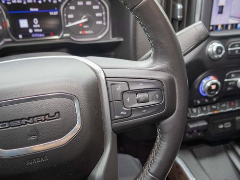 Used 2020 GMC Sierra 2500 Denali w/ Denali Ultimate Package image 24