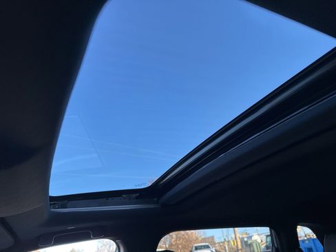 Used 2024 Honda CR-V Sport Touring image 72