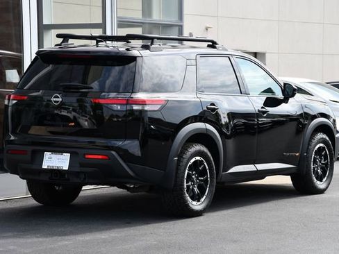 Used 2025 Nissan Pathfinder Rock Creek AWD/4WD image 7