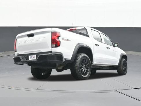 Used 2024 Chevrolet Colorado Trail Boss w/ Technology Package AWD/4WD image 52