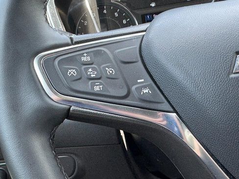 Used 2024 Chevrolet Equinox LT w/ LPO, Floor Liner Package FWD image 16