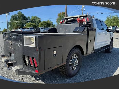 Used 2023 Ford F350 Lariat AWD/4WD image 5