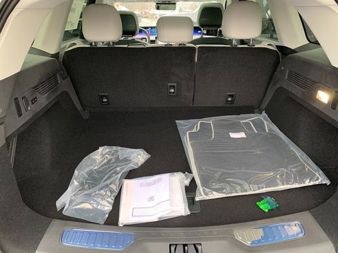 New 2026 Lincoln Nautilus Premier w/ Equipment Group 102A image 12