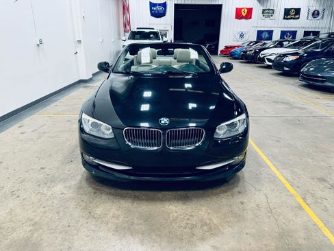 Used 2013 BMW 328i Convertible image 17