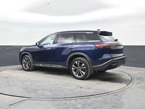 Used 2023 INFINITI QX60 Luxe w/ Cargo Package AWD/4WD image 2