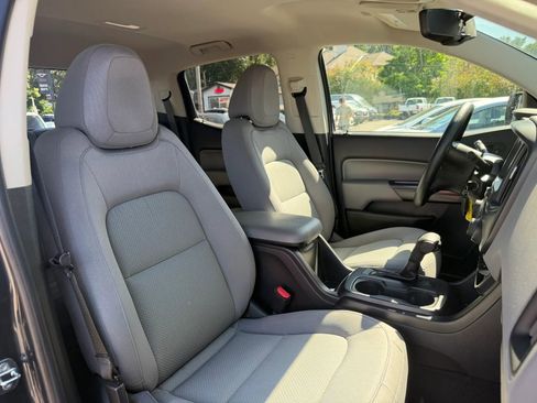 Used 2017 Chevrolet Colorado W/T w/ WT Convenience Package AWD/4WD image 26
