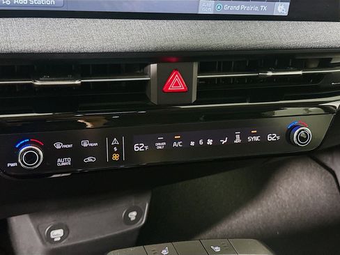 Used 2024 Kia EV6 Light image 24