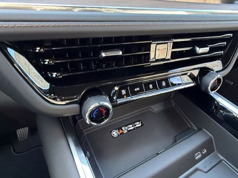 New 2026 Chevrolet Tahoe High Country image 27