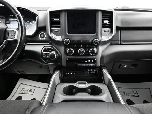 Used 2019 RAM 1500 Big Horn AWD/4WD image 19