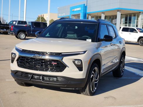 New 2026 Chevrolet TrailBlazer RS w/ Convenience Package image 2