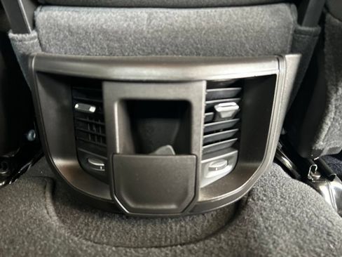 Used 2025 RAM 2500 Big Horn AWD/4WD image 31