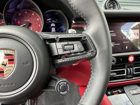 Used 2025 Porsche Macan S image 20