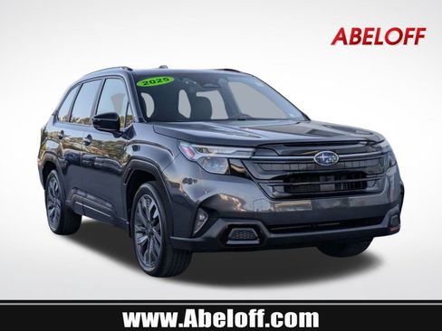 Used 2025 Subaru Forester Touring image 1