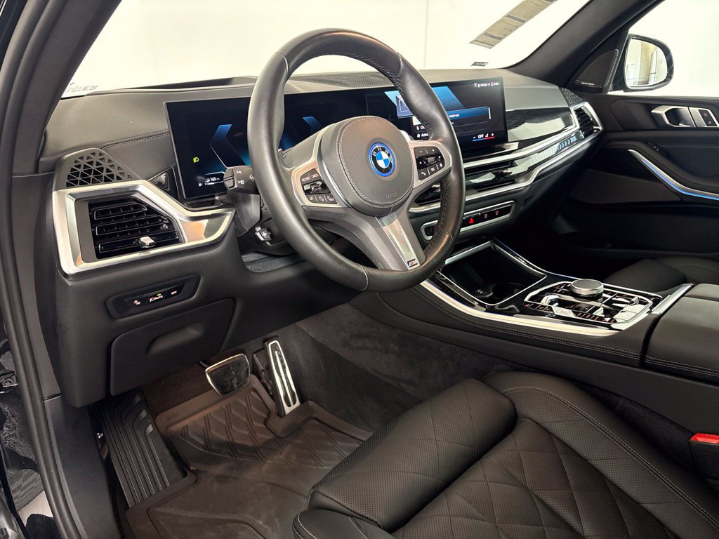 Certified 2026 BMW X5 xDrive50e w/ M Sport Package AWD/4WD image 26