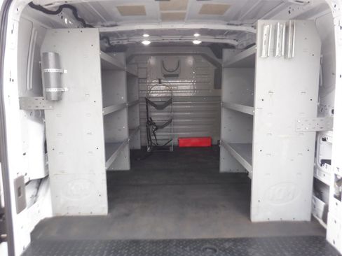 Used 2021 Ford Transit 250 Low Roof image 7