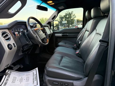 Used 2016 Ford F250 Lariat w/ Chrome Package AWD/4WD image 12