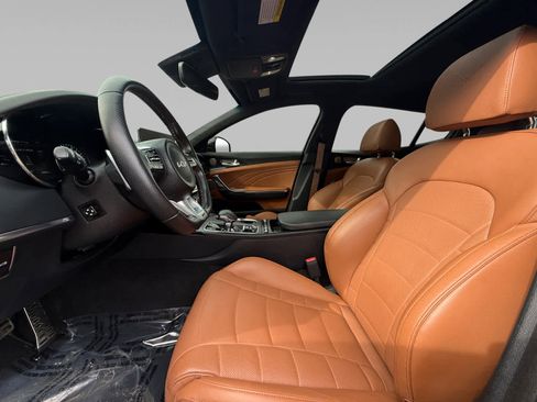 Used 2023 Kia Stinger GT2 w/ Option Group 020 image 9