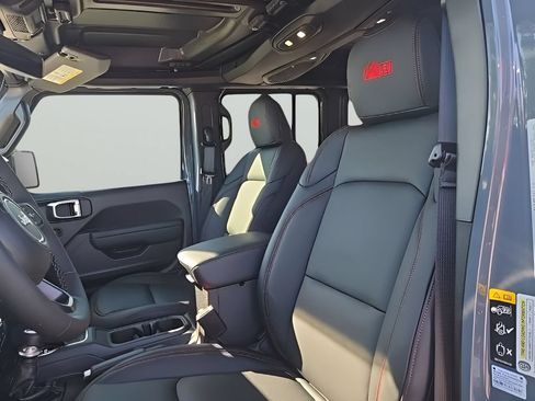 New 2025 Jeep Wrangler Unlimited Rubicon w/ Safety Group AWD/4WD image 41