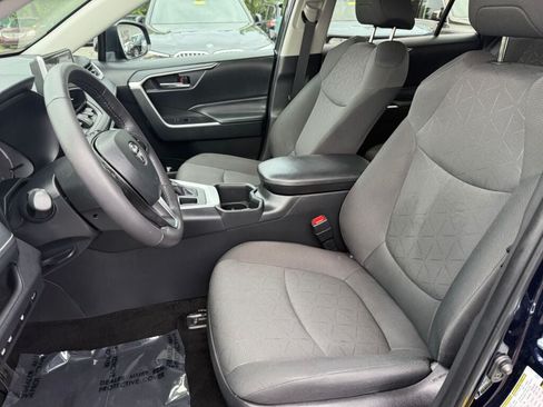 Used 2024 Toyota RAV4 XLE w/ Convenience Package AWD/4WD image 11