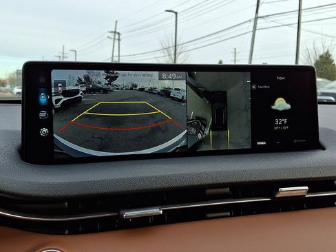 Certified 2023 Genesis GV70 2.5T w/ Advanced Package image 24