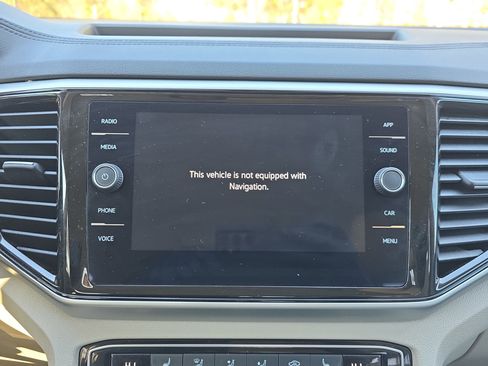 Used 2023 Volkswagen Atlas SE image 21