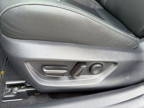 Used 2025 Toyota Camry SE w/ Multimedia Upgrade Package FWD image 14