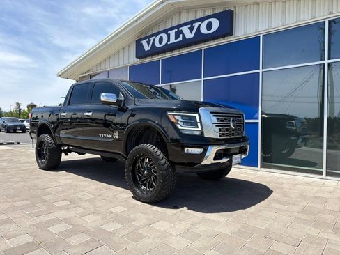 Used 2020 Nissan Titan Platinum Reserve w/ Moonroof Package AWD/4WD image 1