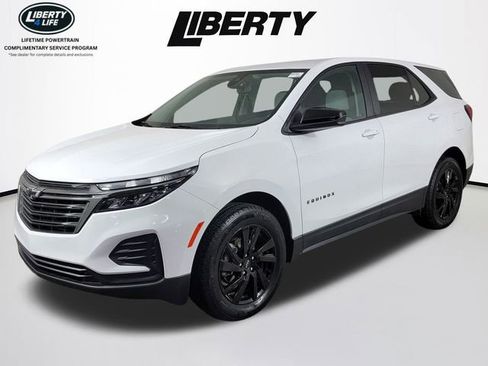 Used 2024 Chevrolet Equinox LS w/ LS Convenience Package AWD/4WD image 7