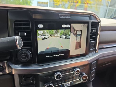 Used 2025 Ford F350 King Ranch AWD/4WD image 17