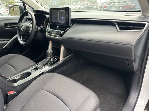 Used 2022 Toyota Corolla Cross LE FWD image 35