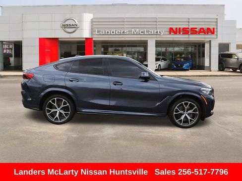 Used 2021 BMW X6 xDrive40i w/ M Sport Package AWD/4WD image 2