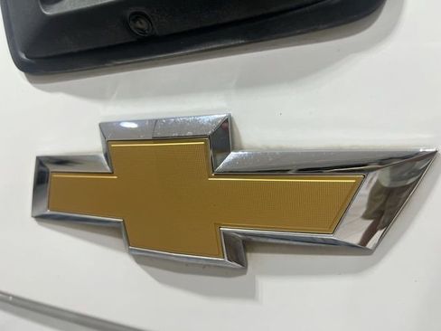 Used 2018 Chevrolet Silverado 1500 LT w/ Texas Edition image 28