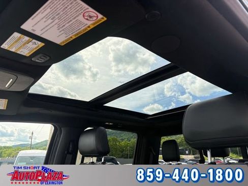 Used 2025 Ford F250 Platinum AWD/4WD image 37