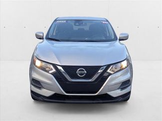 Used 2020 Nissan Rogue Sport S video 2