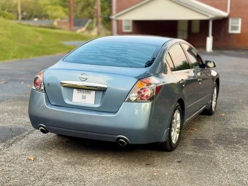 Used 2011 Nissan Altima 2.5 SL w/ 2.5SL Pkg image 2