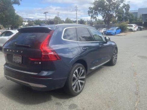 Used 2023 Volvo XC60 B5 Ultimate w/ Climate Package AWD/4WD image 2