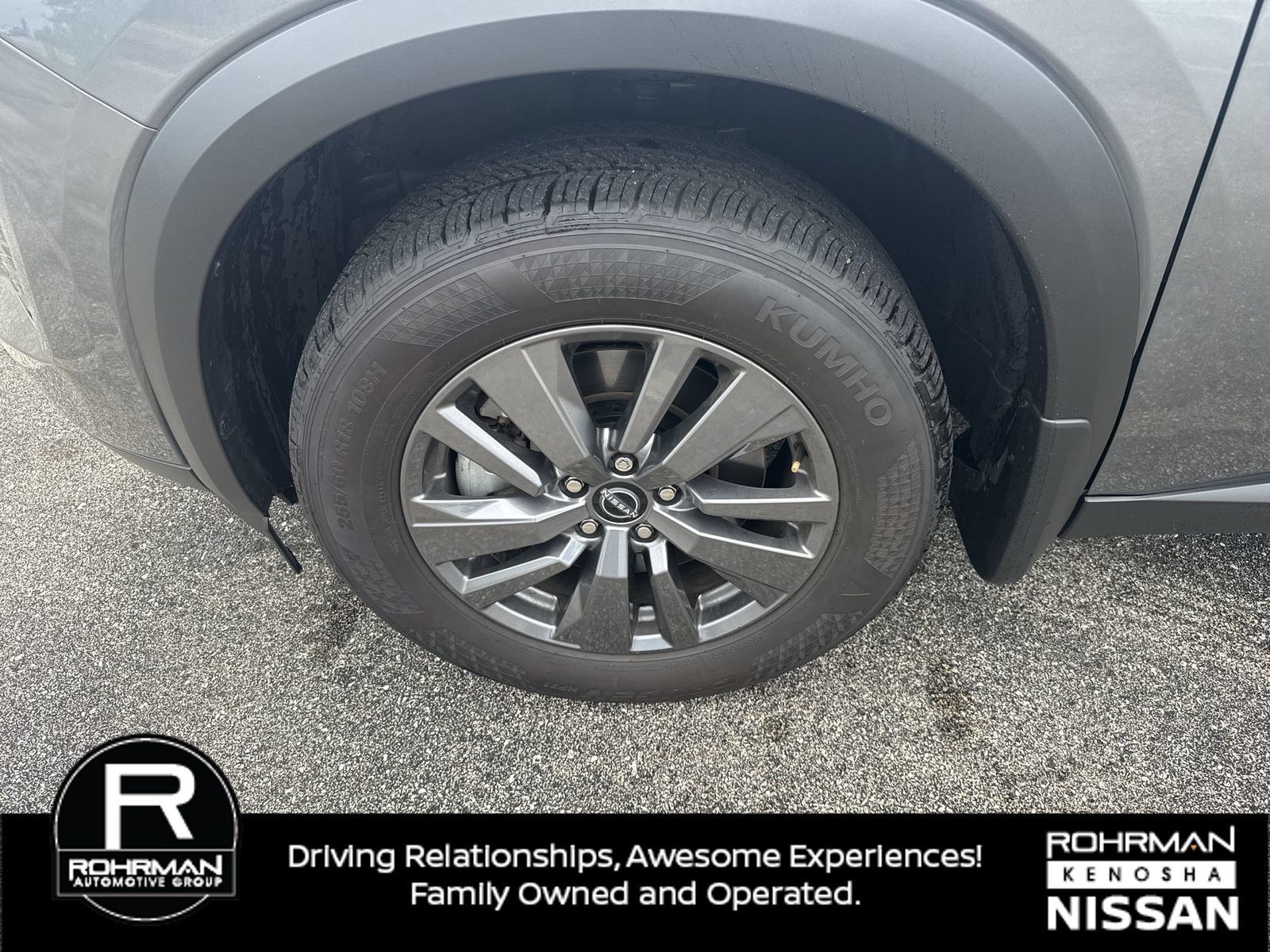 Certified 2026 Nissan Pathfinder SV AWD/4WD image 2