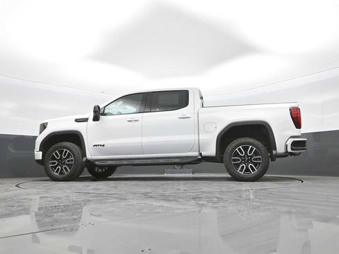 New 2026 GMC Sierra 1500 AT4 w/ AT4 Premium Package AWD/4WD image 38