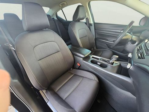Used 2021 Nissan Altima 2.5 S FWD image 3