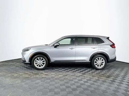 Used 2025 Honda CR-V EX image 3
