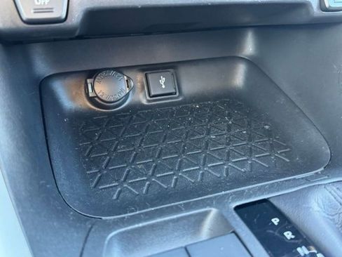 Certified 2021 Toyota RAV4 XLE AWD/4WD image 14