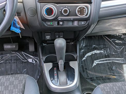 Used 2017 Honda Fit LX image 19