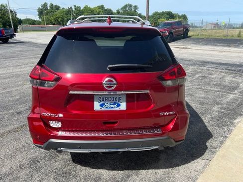 Used 2020 Nissan Rogue SV w/ Sun & Sound Touring Package AWD/4WD image 6