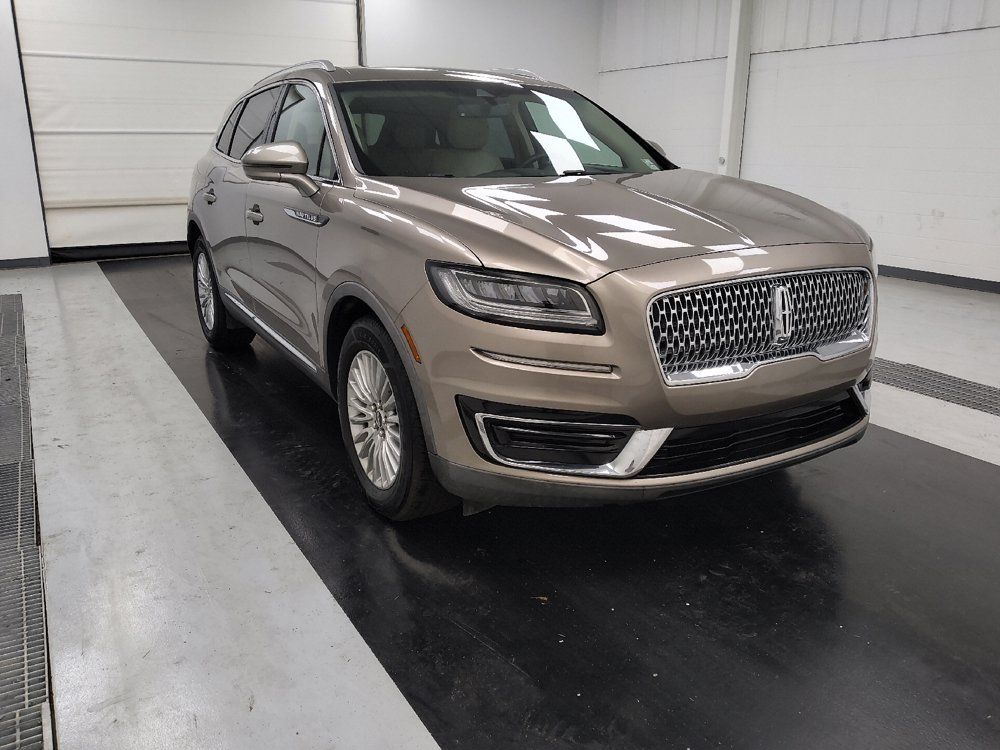 Used 2020 Lincoln Nautilus FWD image 13